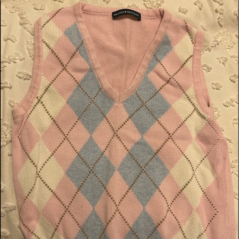 brandy melville sweater vest